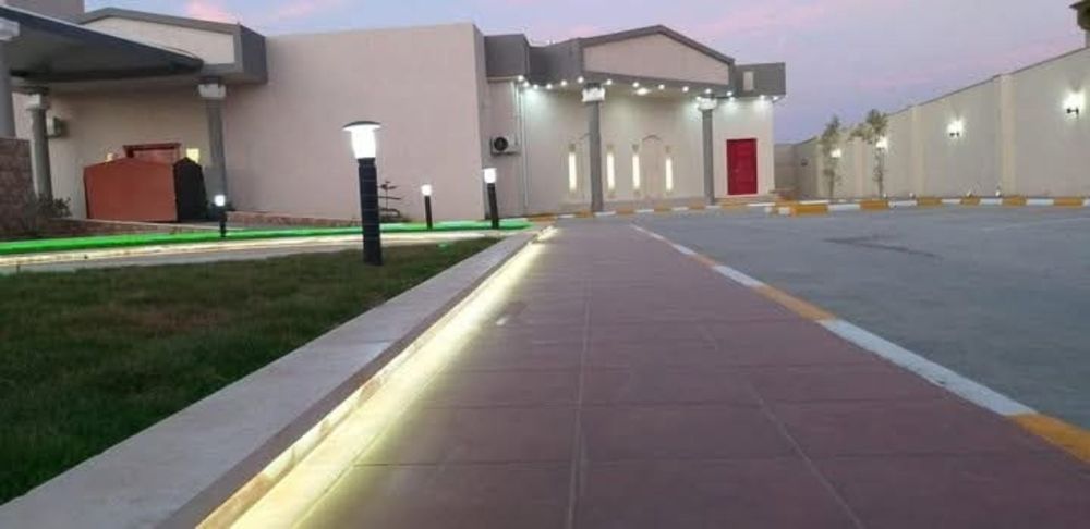 الساحة الخارجية